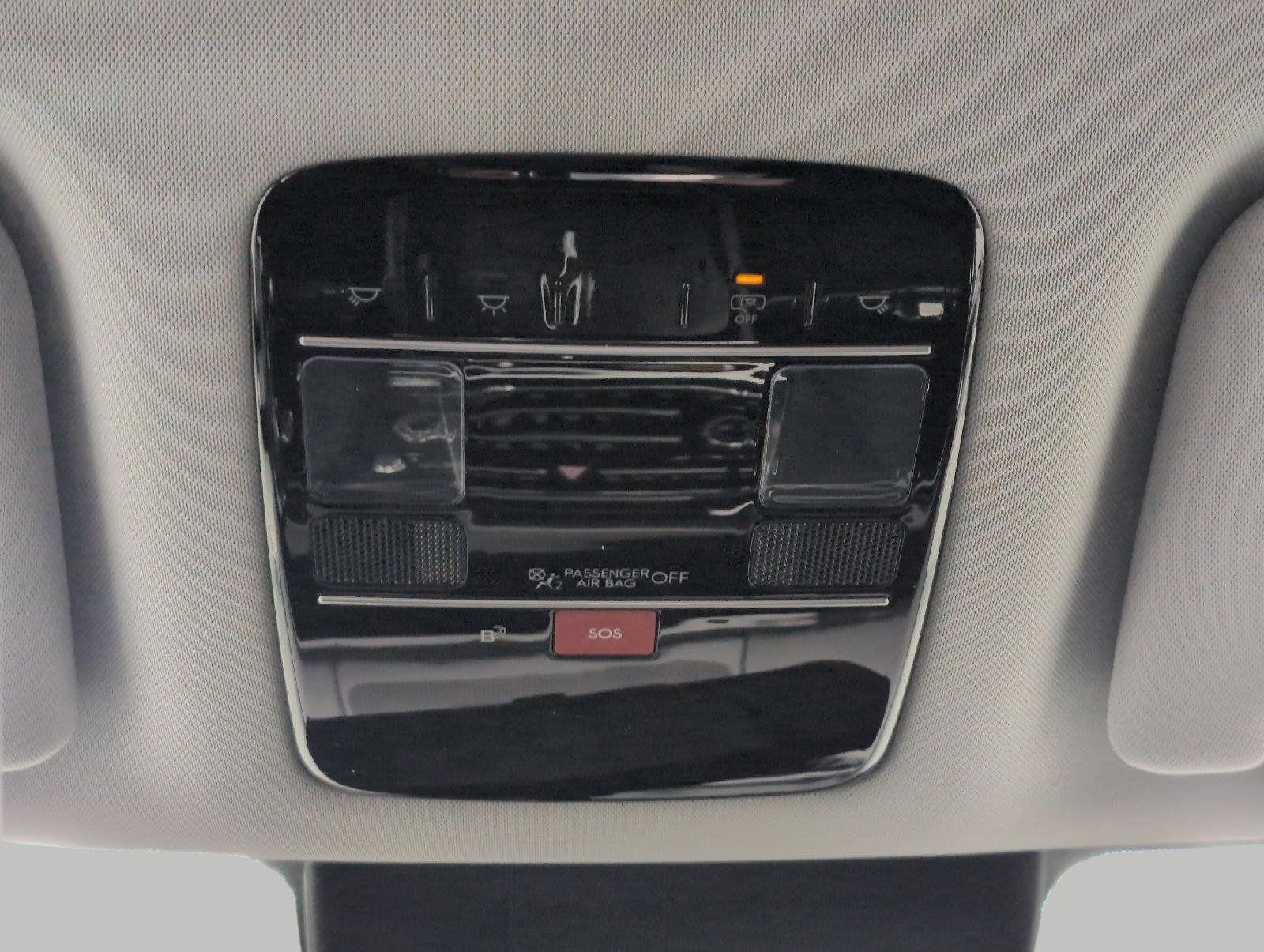 Used 2024 Hyundai Santa Fe SE AWD/4WD image 19