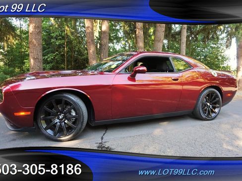 Used 2021 Dodge Challenger R/T image 5