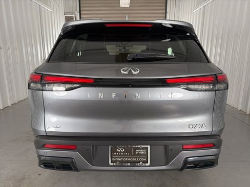 Certified 2024 INFINITI QX60 Pure image 6