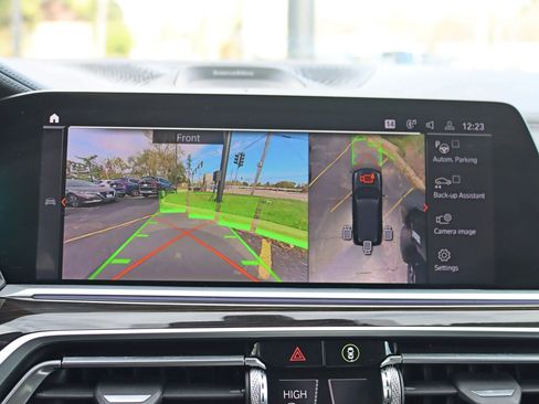 Used 2019 BMW X7 xDrive50i w/ Dynamic Handling Package image 22