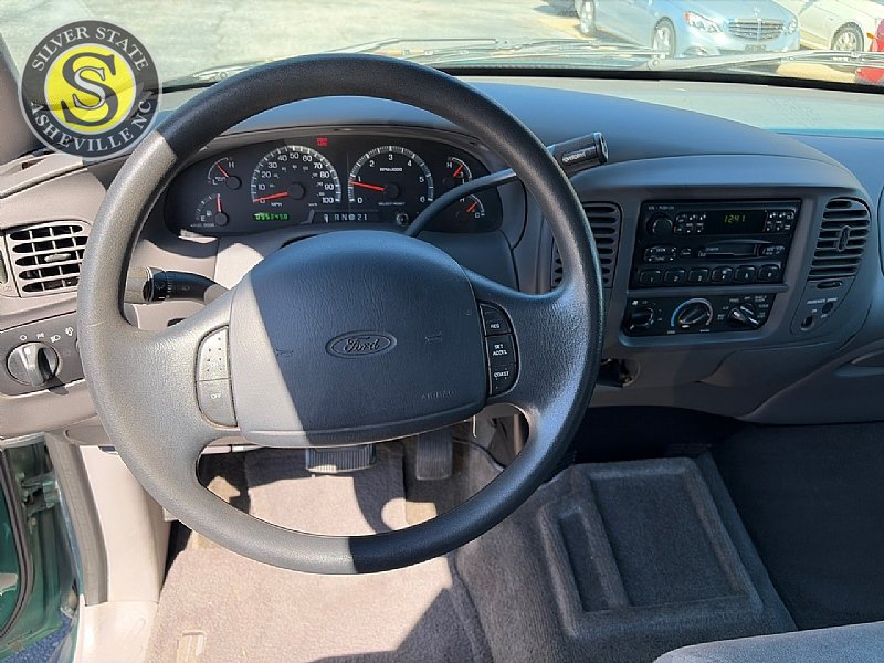 Used 2000 Ford F150 XLT AWD/4WD image 24