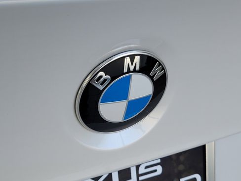 Used 2017 BMW M4 Coupe image 5