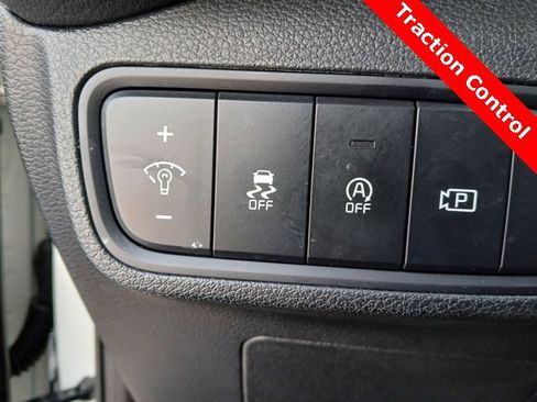 Certified 2025 Kia Soul S image 31