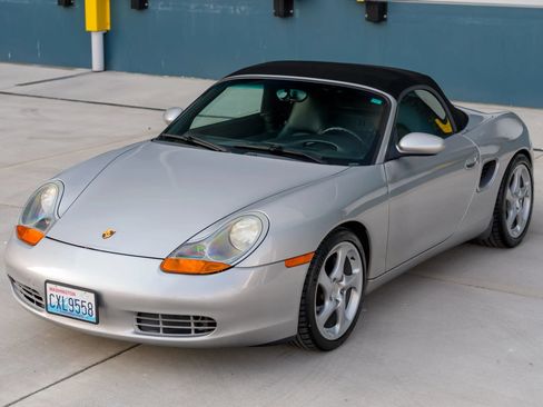Used 1999 Porsche Boxster RWD image 88