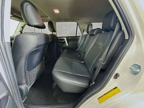 Used 2021 Toyota 4Runner Limited image 27
