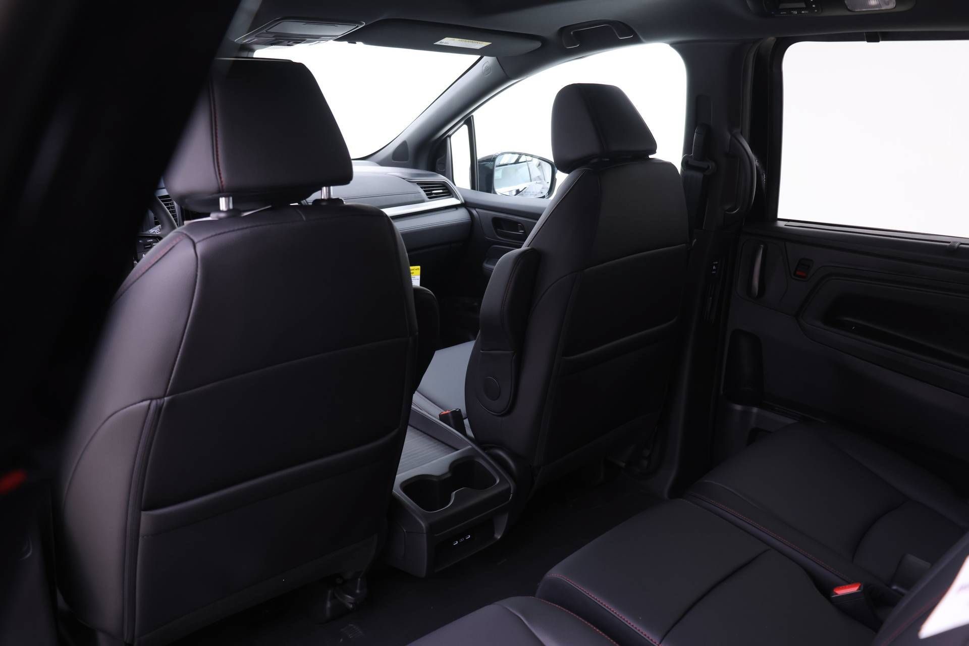 Used 2026 Honda Odyssey Sport-L image 11