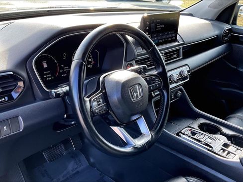 Used 2024 Honda Pilot EX-L image 18