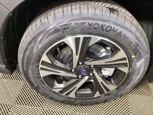 Certified 2026 Subaru Crosstrek 2.5i Premium AWD/4WD image 8