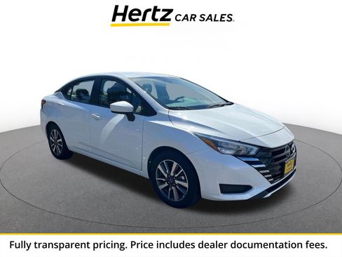 Used 2025 Nissan Versa SV FWD image 1