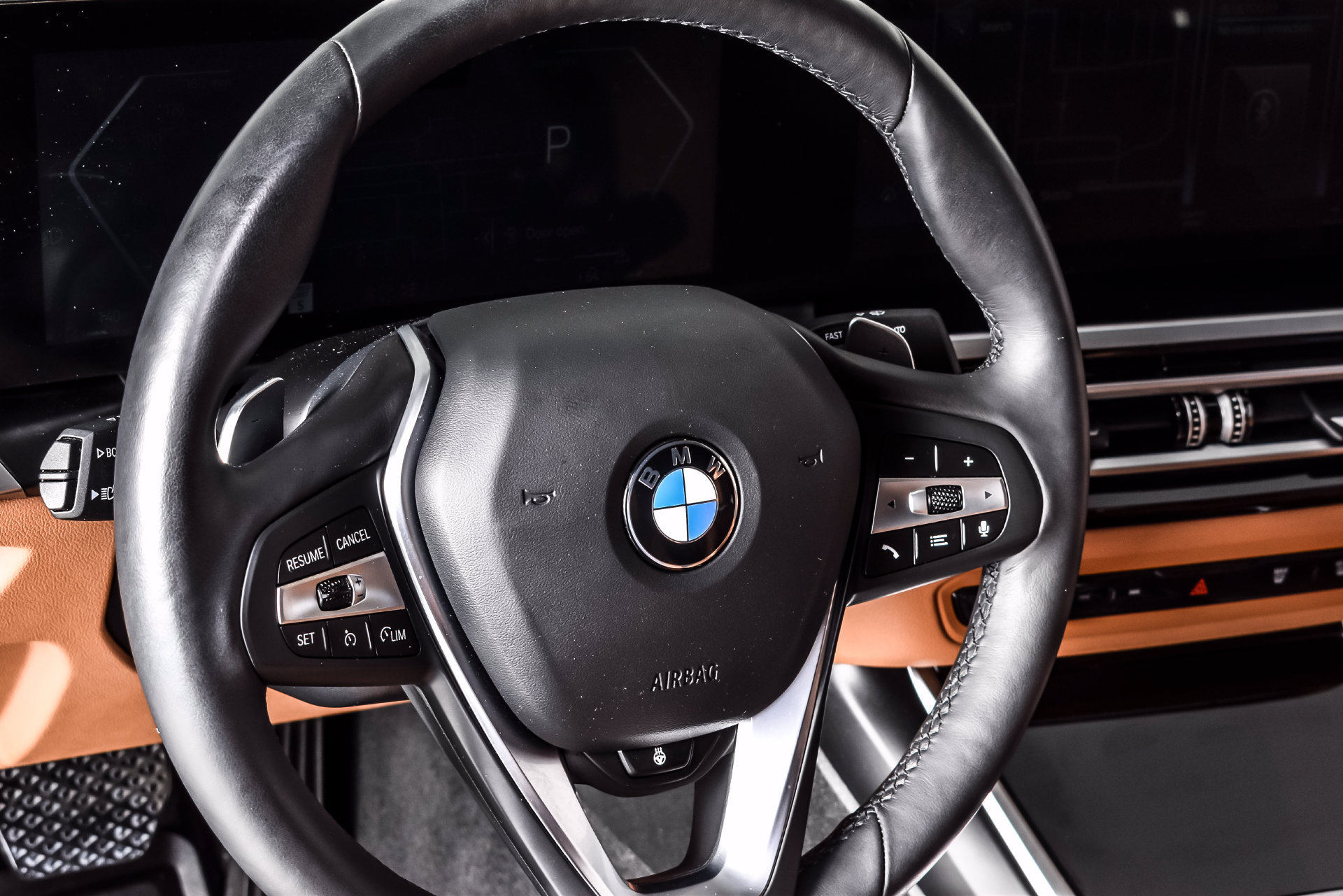 Used 2024 BMW 330i xDrive Sedan w/ Premium Package AWD/4WD image 13