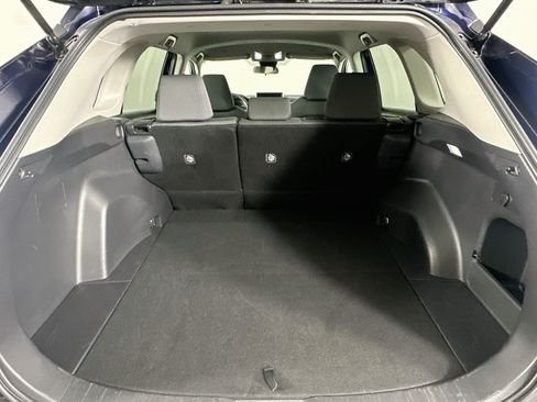 Used 2025 Toyota RAV4 XLE AWD/4WD image 30