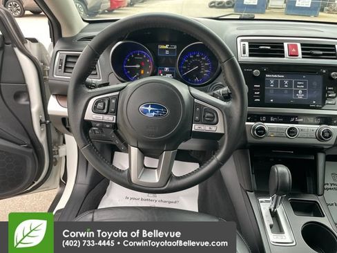 Used 2017 Subaru Outback 2.5i Limited AWD/4WD image 21