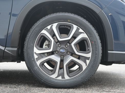 Certified 2023 Subaru Ascent Limited AWD/4WD image 13