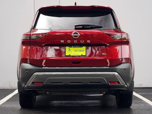 Used 2023 Nissan Rogue SL w/ SL Premium Package FWD image 10