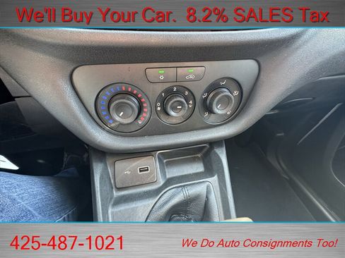 Used 2022 RAM ProMaster City Tradesman FWD image 13