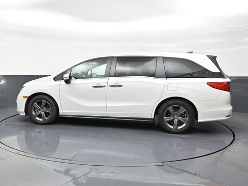 Used 2022 Honda Odyssey EX image 2