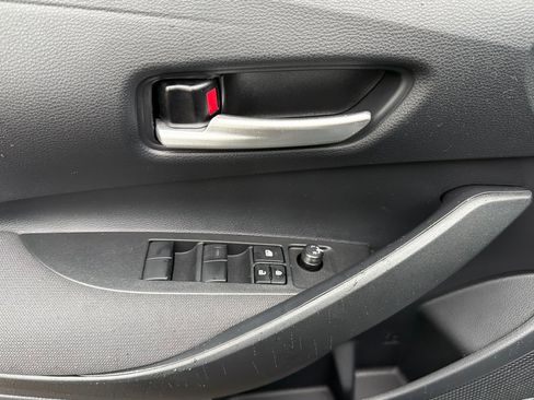 New 2026 Toyota Corolla SE w/ SE Package image 9