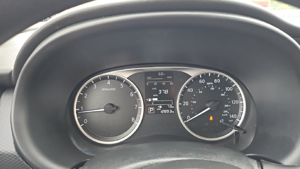 Certified 2025 Nissan Kicks Play S FWD image 8