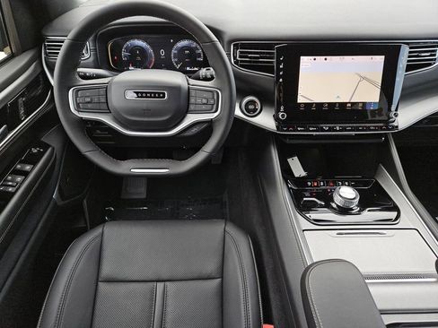 New 2025 Jeep Wagoneer Series II w/ Premium Group I image 8