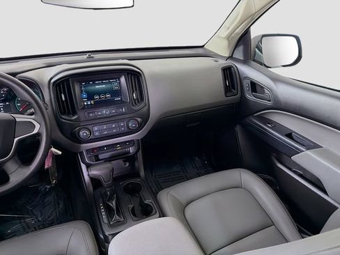 Used 2019 Chevrolet Colorado W/T w/ WT Convenience Package RWD image 20