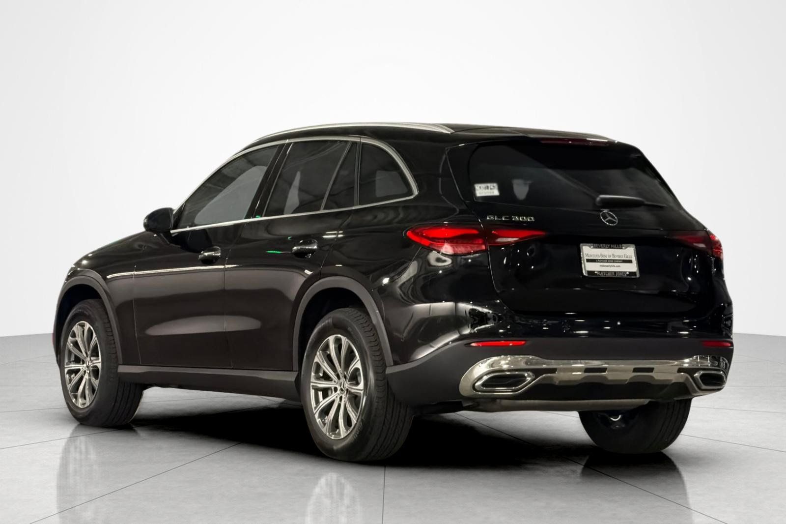 New 2026 Mercedes-Benz GLC 300 image 3
