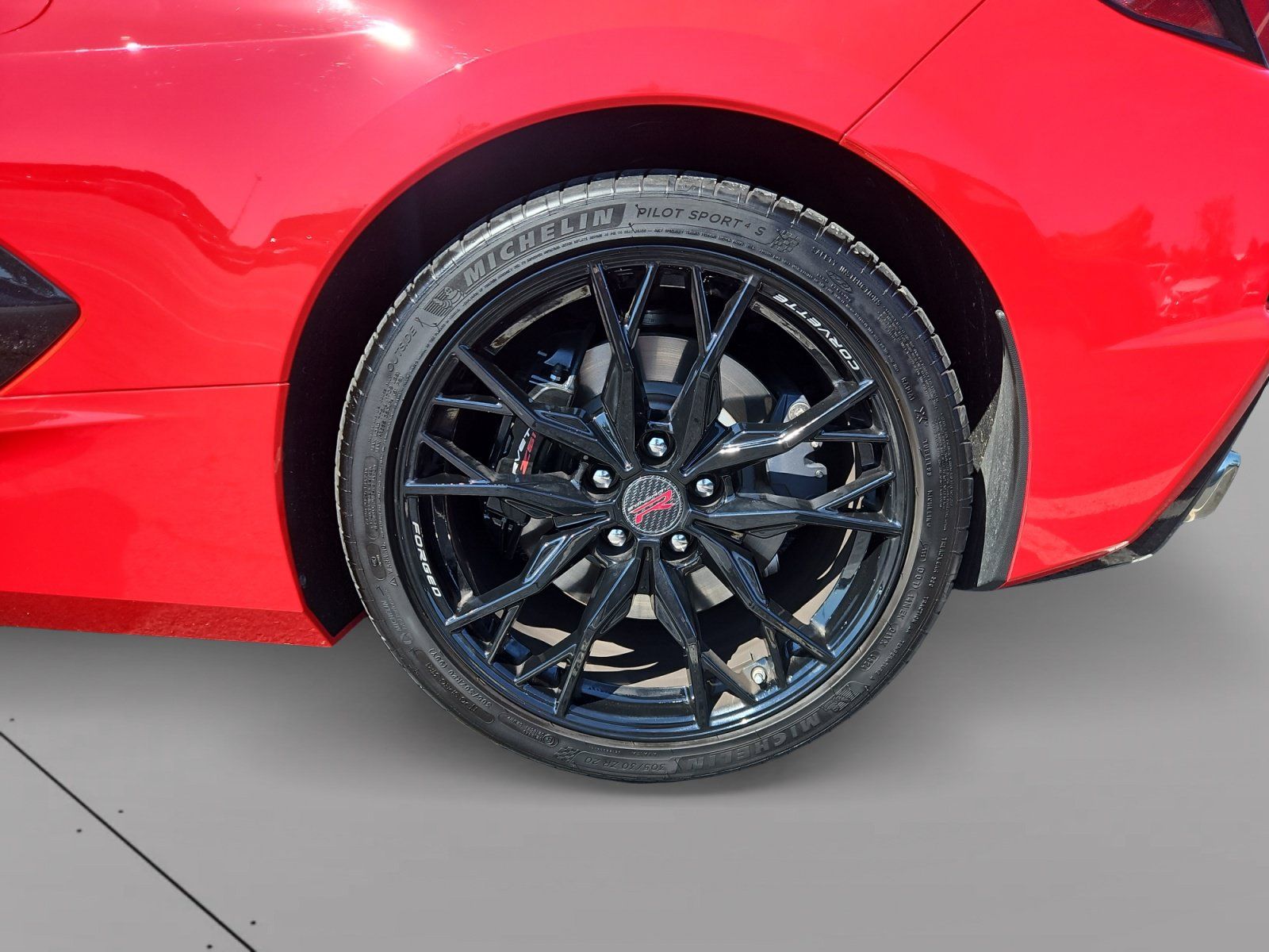 Used 2024 Chevrolet Corvette Stingray Preferred Cpe w/ Z51 Performance Package RWD image 14