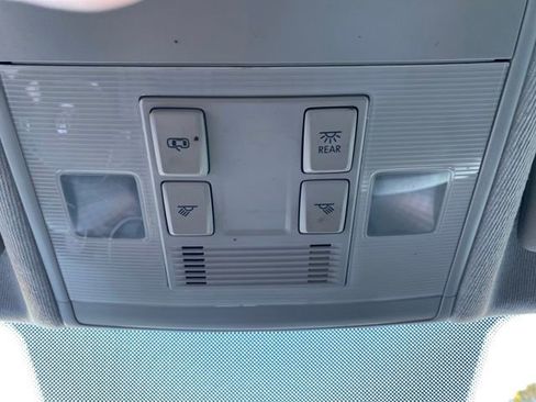 Used 2019 Volkswagen Tiguan S w/ Driver Assistance Package image 16