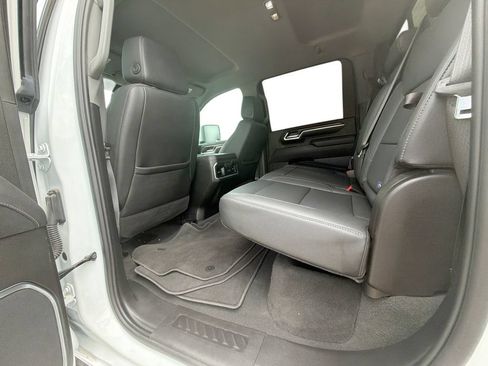 Certified 2025 GMC Sierra 2500 SLT w/ SLT Convenience Package AWD/4WD image 26