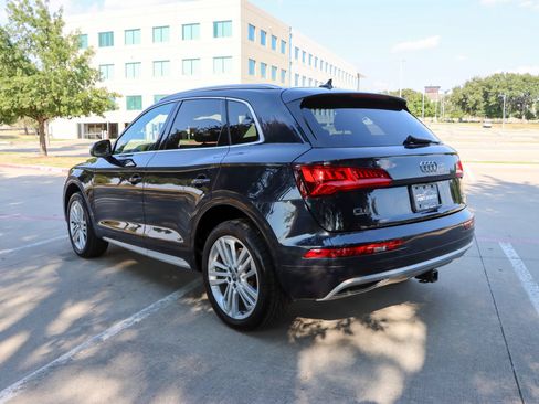 Used 2018 Audi Q5 2.0T Premium Plus w/ Premium Plus Package AWD/4WD image 5