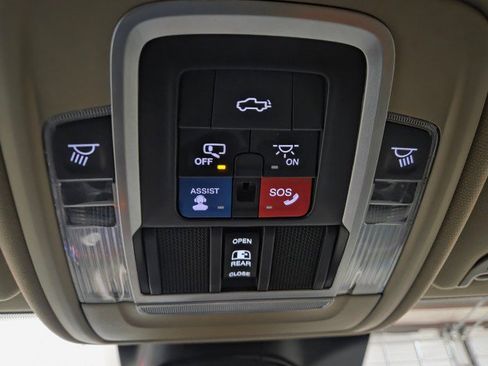 Used 2020 RAM 2500 Laramie image 65