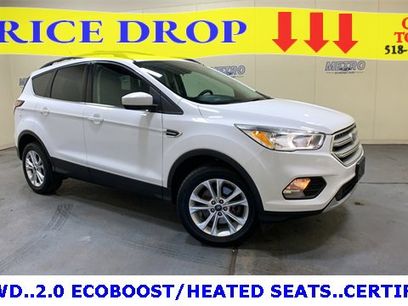 Certified 2018 Ford Escape SE w/ SE Sync 3 Package