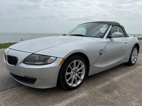 Used 2007 BMW Z4 3.0i image 1