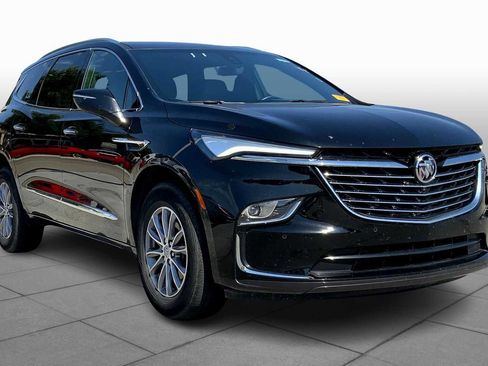 Used 2024 Buick Enclave Premium image 2