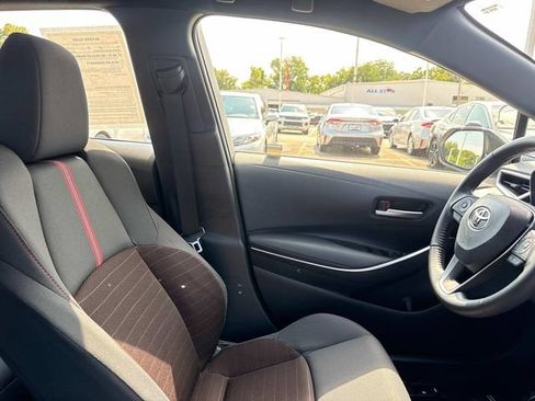 Used 2023 Toyota Corolla SE FWD image 13