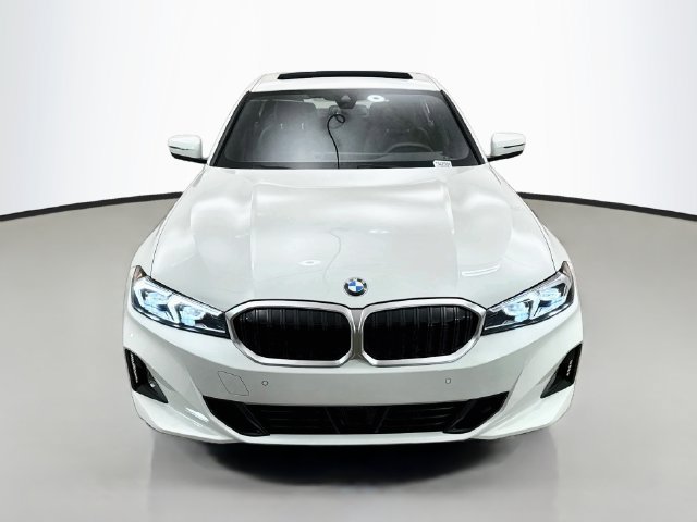 Used 2026 BMW 330i xDrive Sedan w/ Convenience Package AWD/4WD image 2