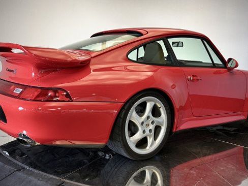 Used 1998 Porsche 911 GT3 RS image 26