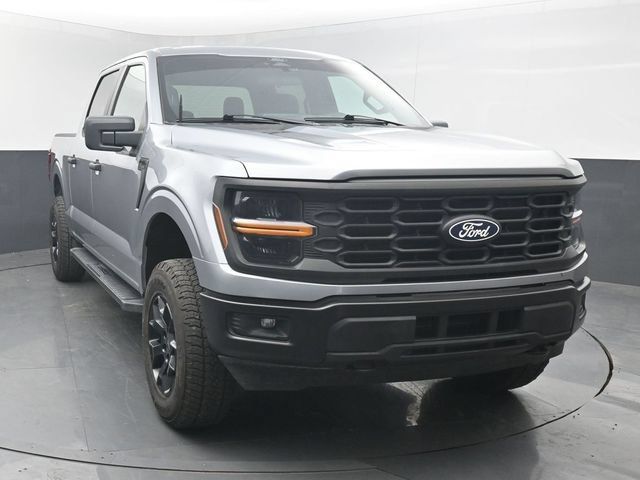 Used 2025 Ford F150 STX w/ Equipment Group 201A FX4 AWD/4WD image 9