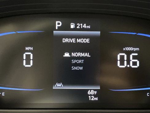 New 2026 Hyundai Venue SEL image 22