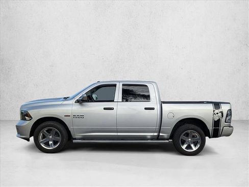 Used 2016 RAM 1500 Express image 8