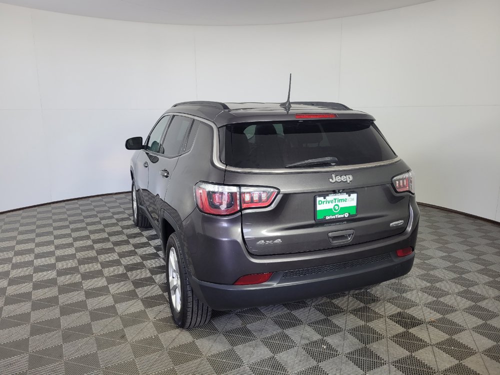 Used 2020 Jeep Compass Latitude AWD/4WD image 5