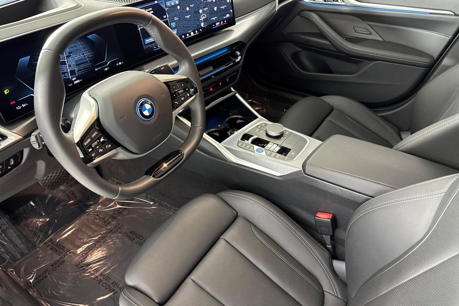 Used 2025 BMW i4 eDrive40 w/ Premium Package RWD image 4