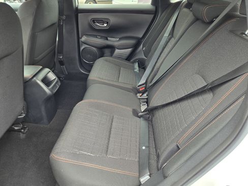 Used 2024 Honda HR-V Sport image 11
