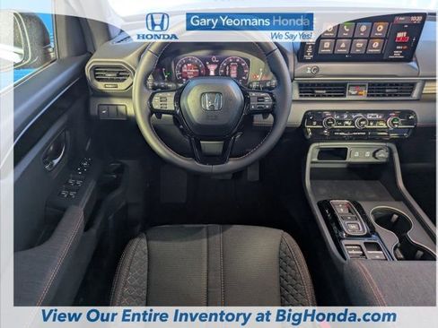 New 2026 Honda Pilot Sport image 16