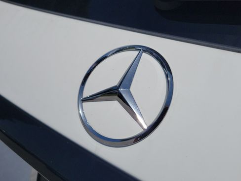 Certified 2026 Mercedes-Benz GLC 300 4MATIC image 33