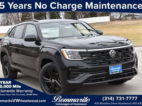 New 2026 Volkswagen Atlas Cross Sport SEL R-Line image 1