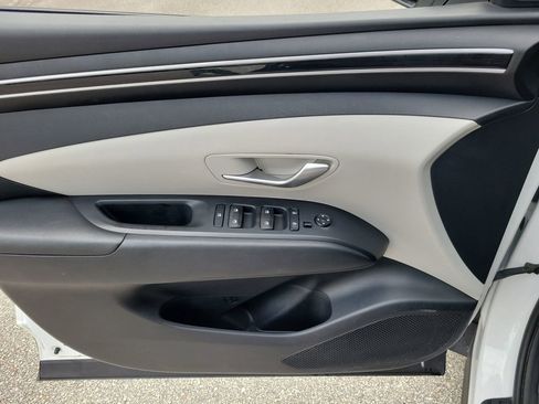 Used 2024 Hyundai Tucson SEL FWD image 13