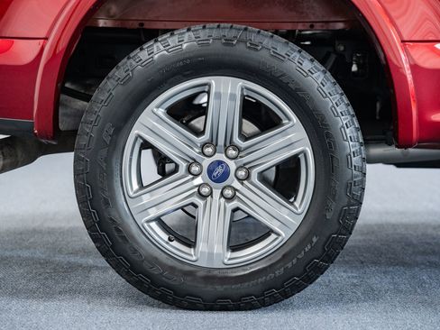 Used 2019 Ford F150 Lariat w/ Equipment Group 502A Luxury image 21