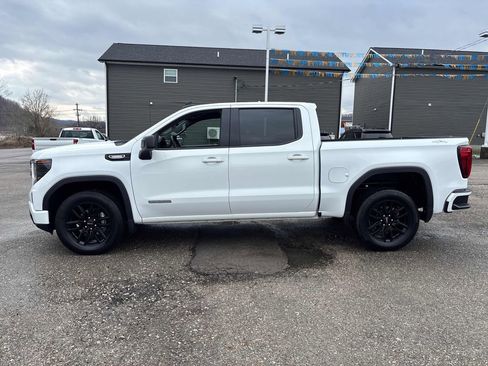 Used 2025 GMC Sierra 1500 Elevation image 2