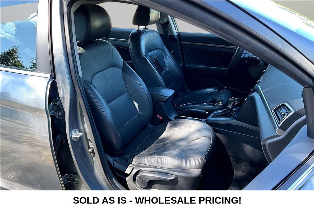 Used 2017 Hyundai Elantra Limited FWD image 27