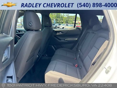 Certified 2026 Chevrolet Equinox LT AWD/4WD image 12